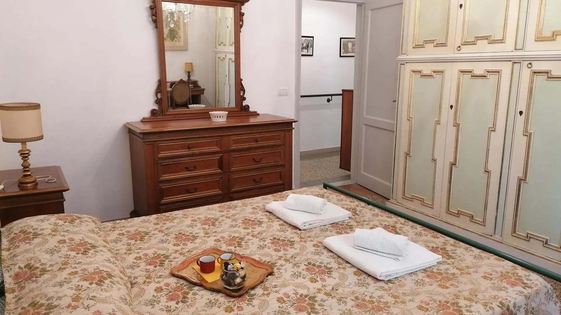 Old Florence 1930 Apartment